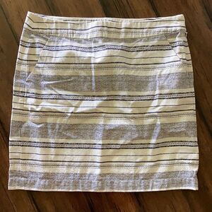 NEW Tommy Hilfiger Blue White Striped 100% Cotton Mini Skirt- Size 6 pockets!